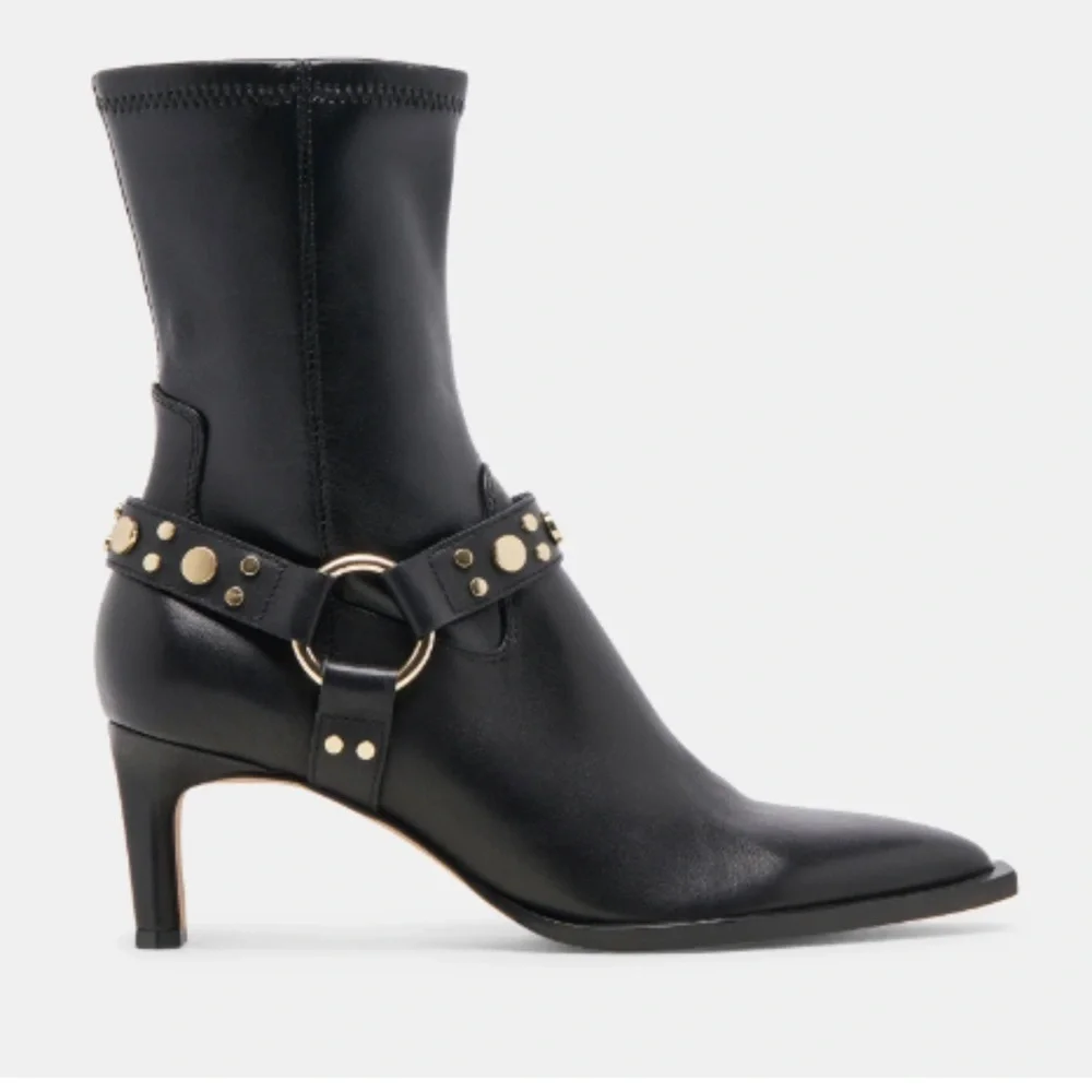 Dolce Vita polished studs
